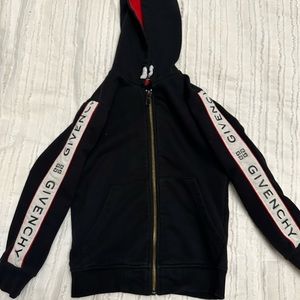 Givenchy sweatshirt
